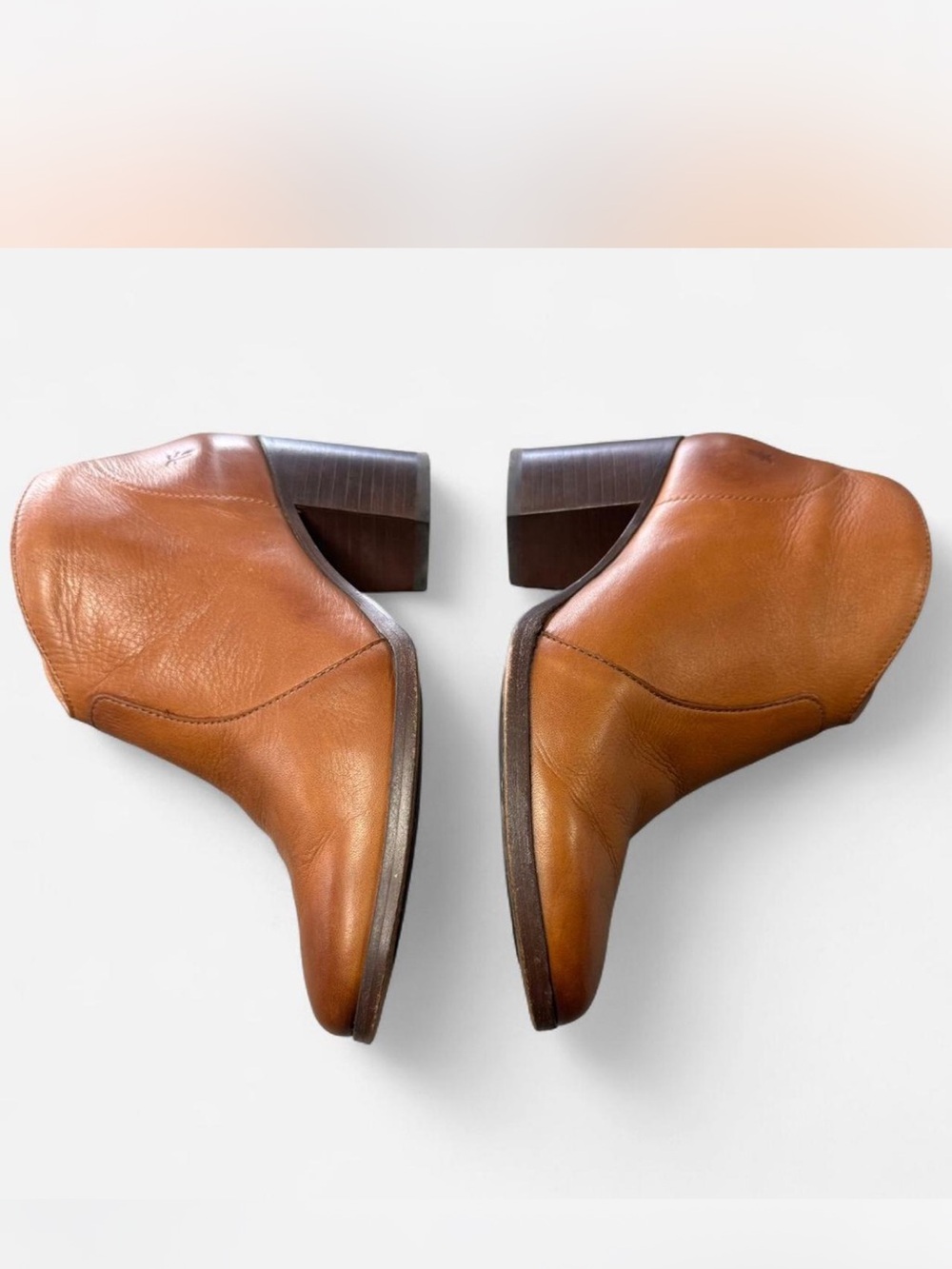 Women’s  Tan Leather - Classic leather ankle boot